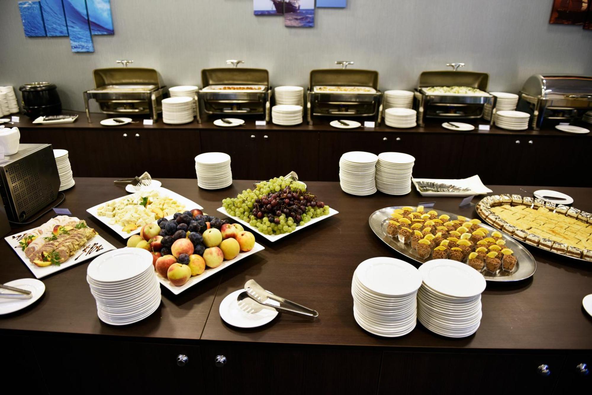 Portobello Wellness & Yacht